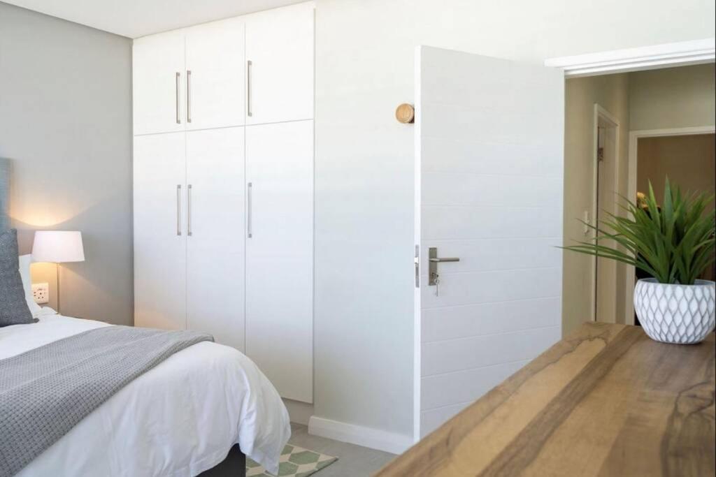 Waterfront Getaway, 2 Bedroom Seaside Bliss Umdloti Ngoại thất bức ảnh